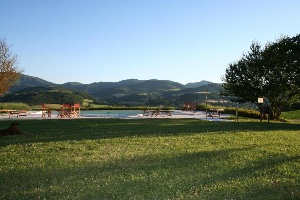 Agriturismo La Rosa Tea Urbania Exterior photo